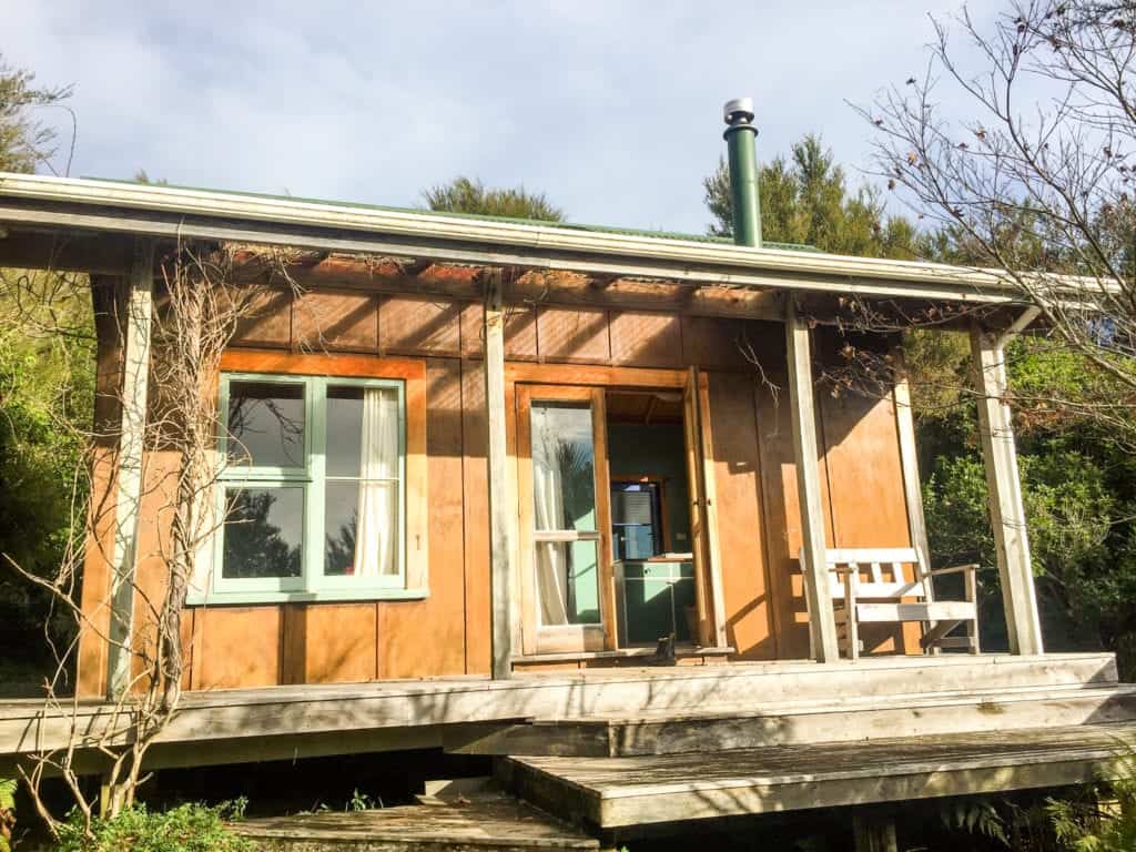 my favourite airbnb stay in Golden bay nz!